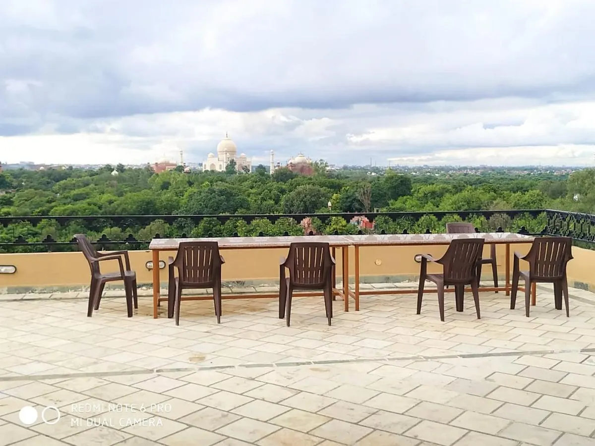 ***  Hotel Taj Plaza, Vip Road, Agra India
