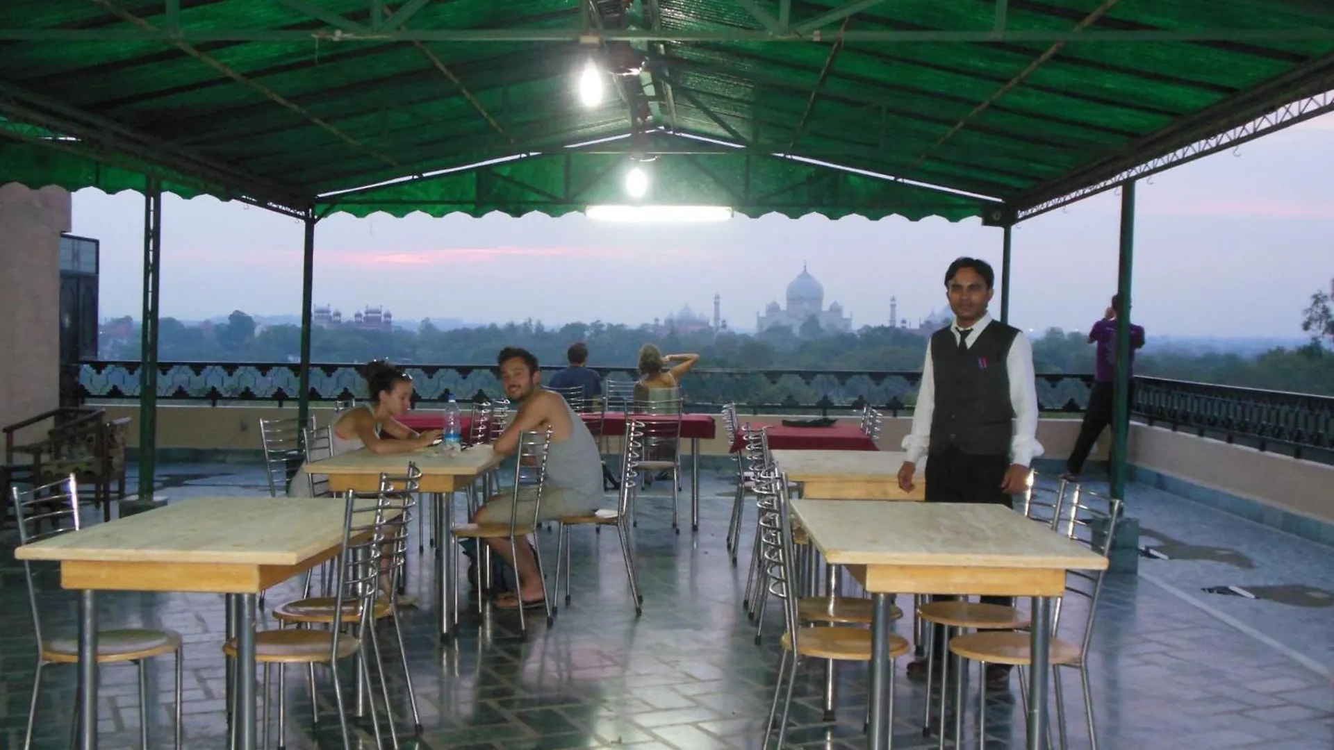 Hotel Taj Plaza, Vip Road, Agra
